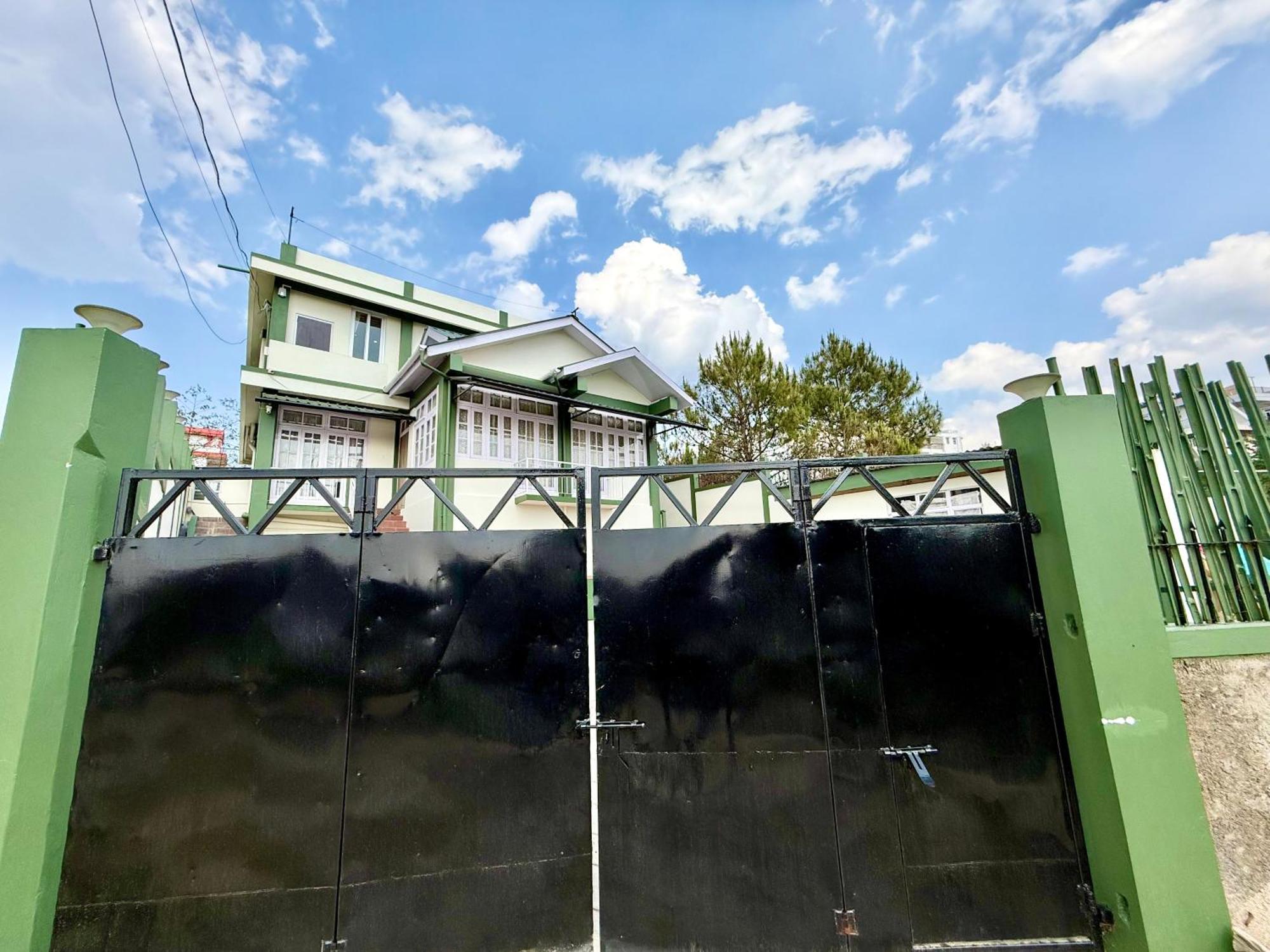 Yepplo Holiday Home - Complimentary Breakfast - 24 Hrs Caretaker & Power Backup Shillong Exterior foto